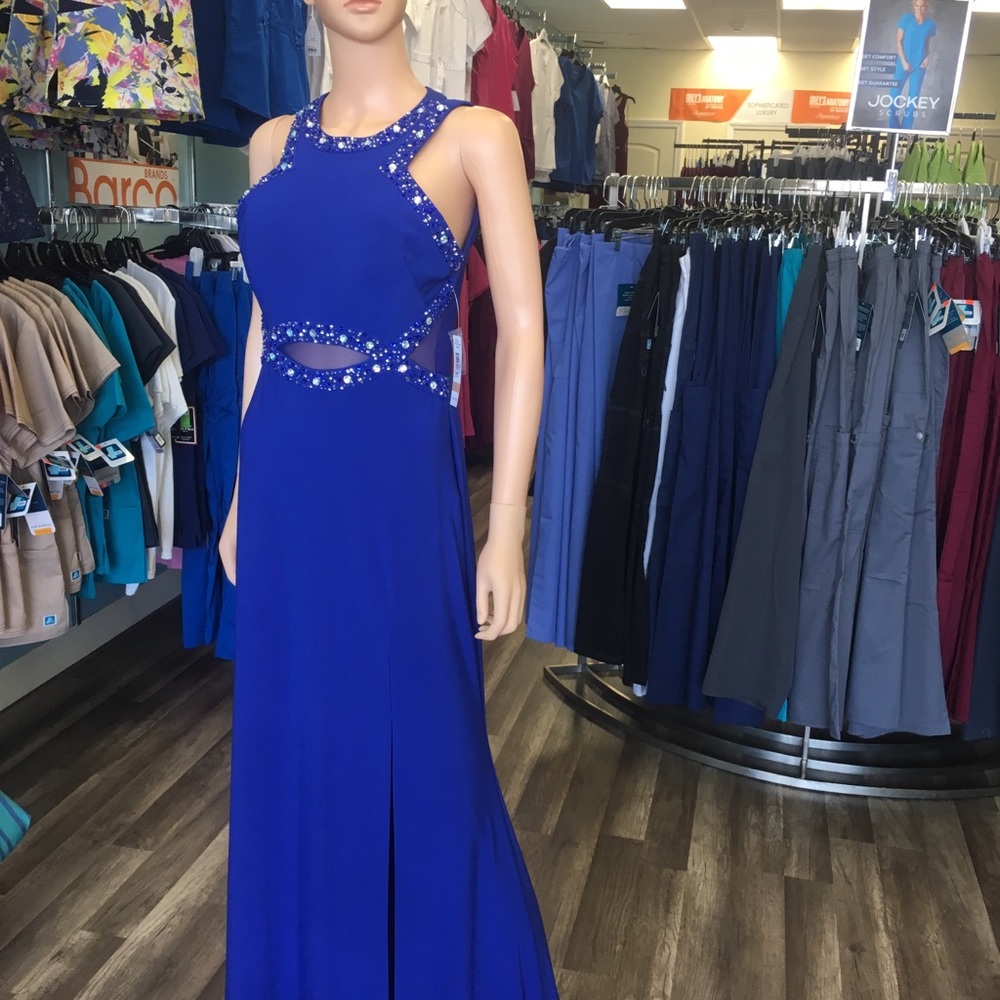 Glamorous evening gown for any occasions size11/12 - Picture 2 of 8